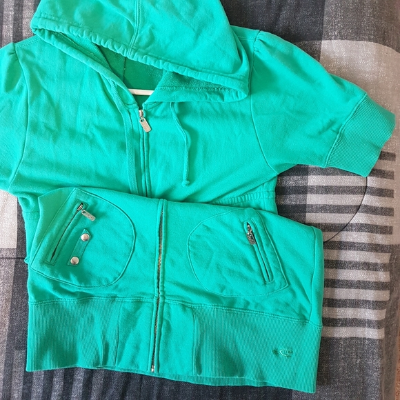 🌸2for$10 O'Neill teal short sleeve sweatshirt - Picture 2 of 6